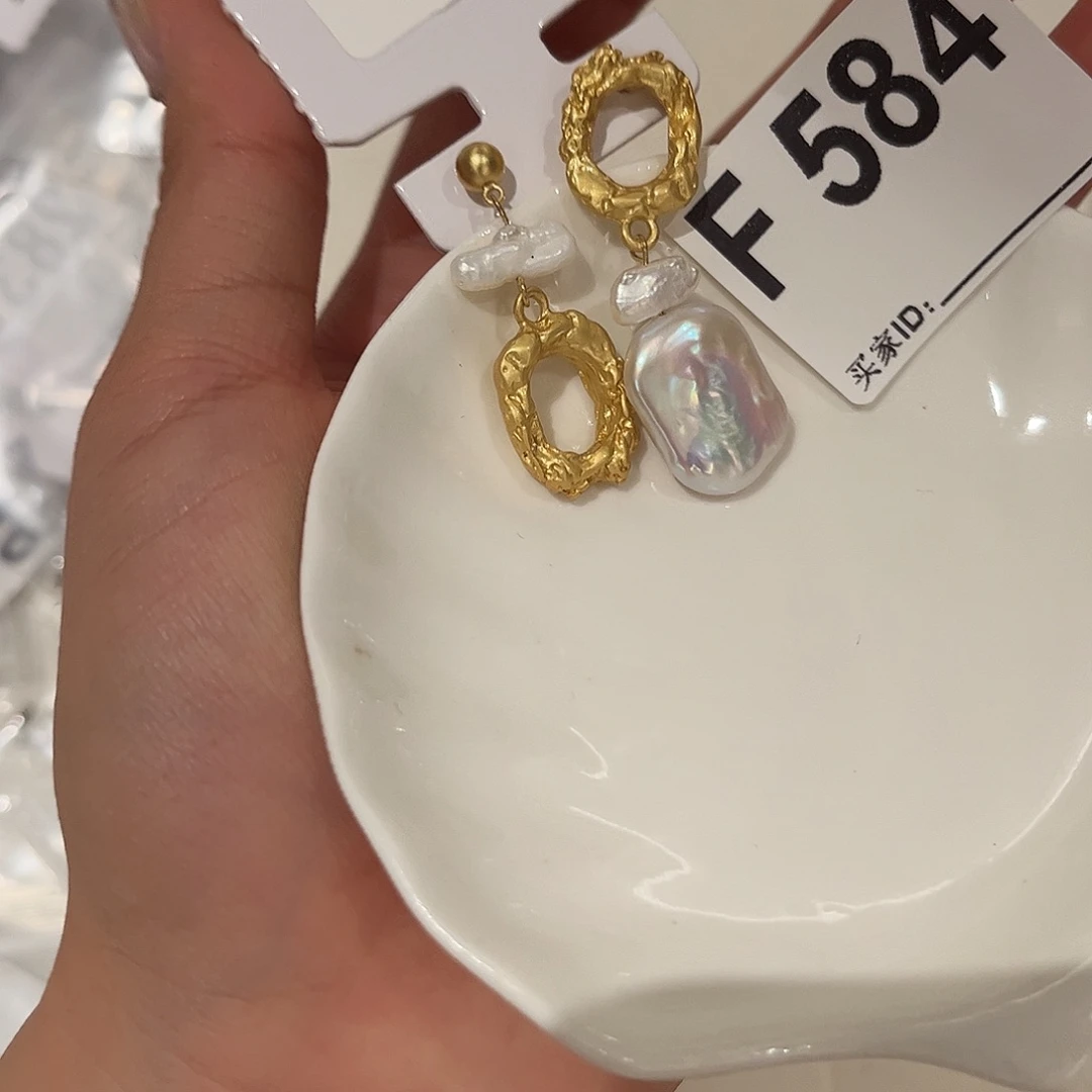 合金淡水珍珠耳饰