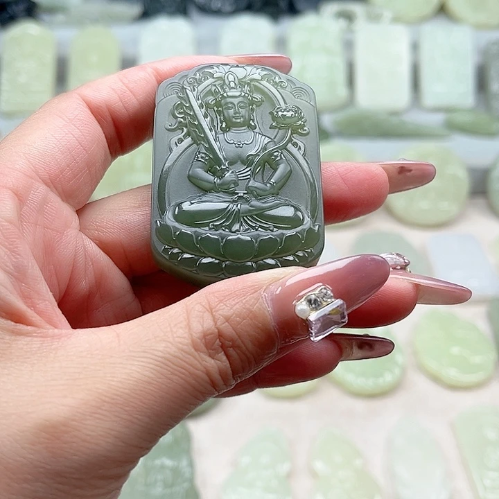 和田玉未镶嵌颈饰