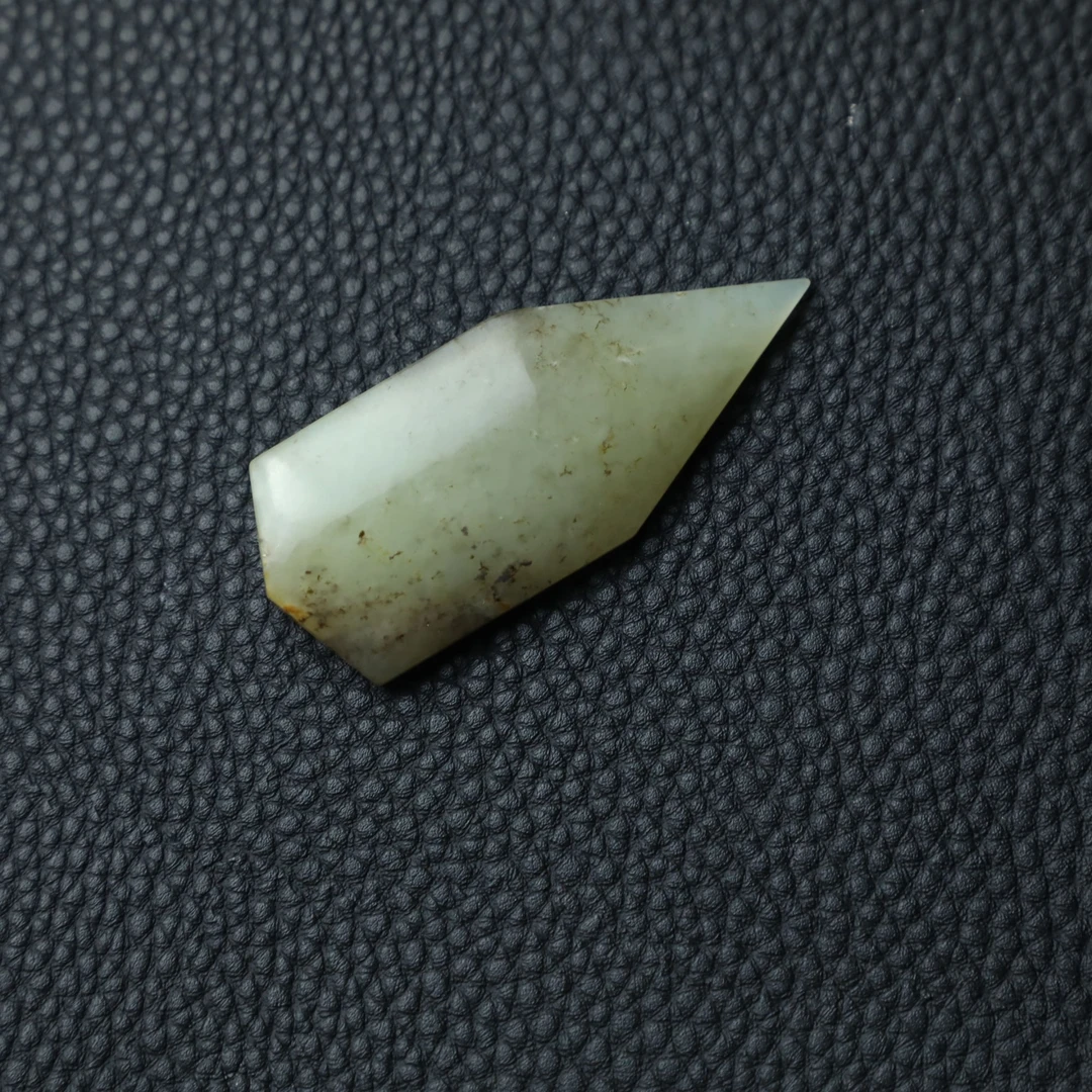 TCWWA07361清晚和田白玉蝉形挂件