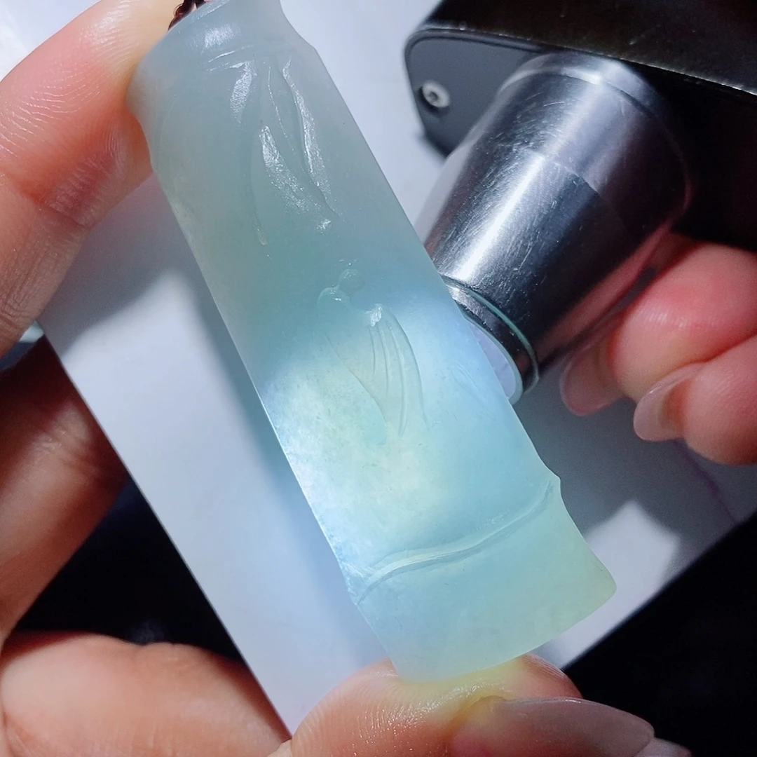 未镶嵌定制翡翠翡翠