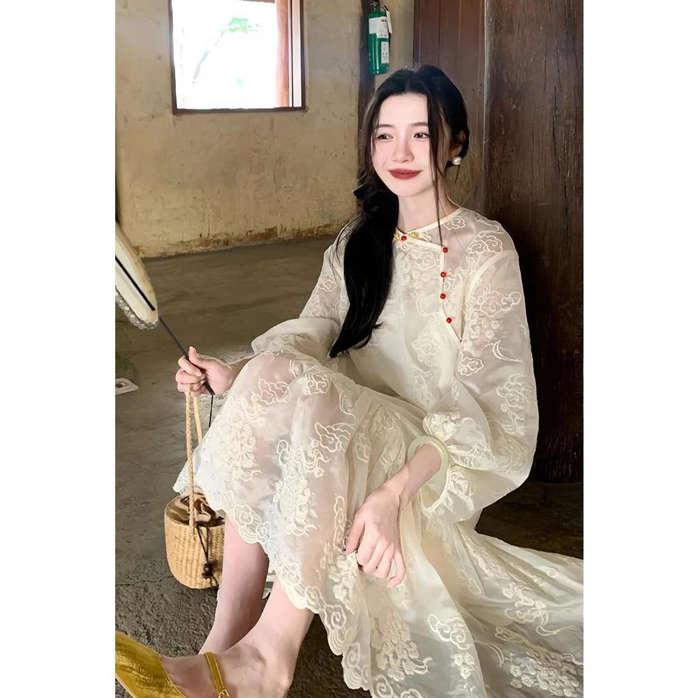 白色重工刺绣长裙法式高端精致气质绝美新中式国风宽松连衣裙春夏