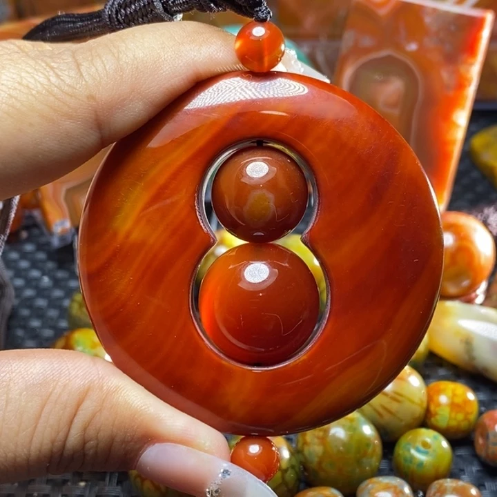 知***乐玛瑙/玉髓未镶嵌颈饰