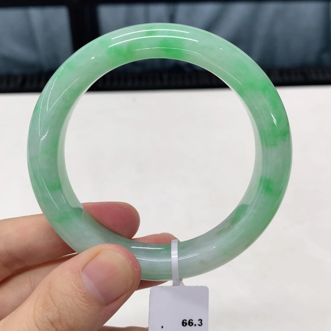 未镶嵌手镯翡翠翡翠手镯
