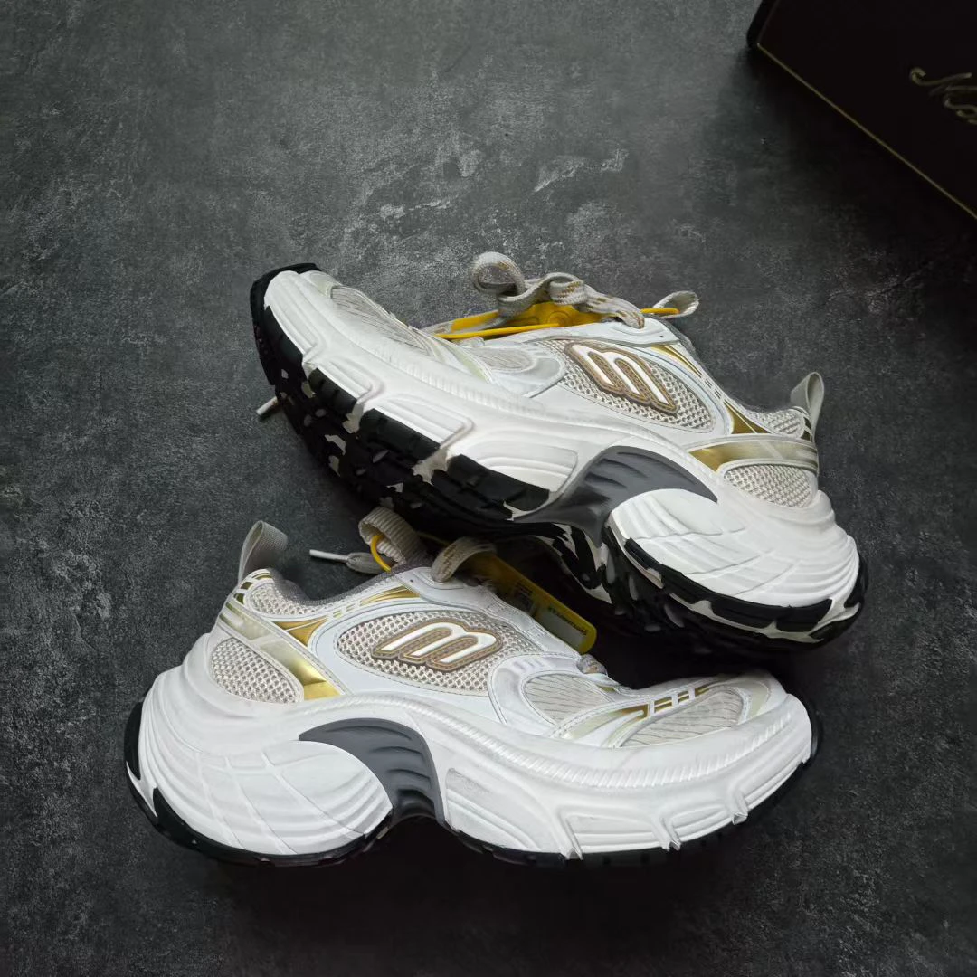 99新 Balenciaga/巴黎世家 39码 6XL 米白 鞋