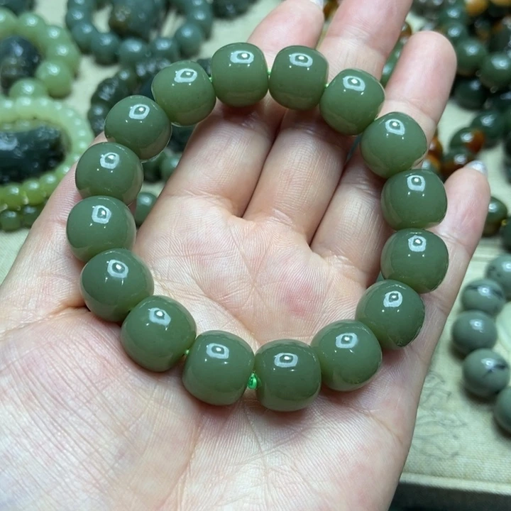 和田玉未镶嵌手链