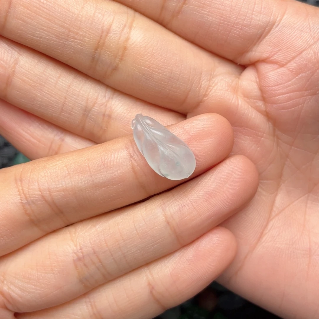 定制翡翠未镶嵌毛货