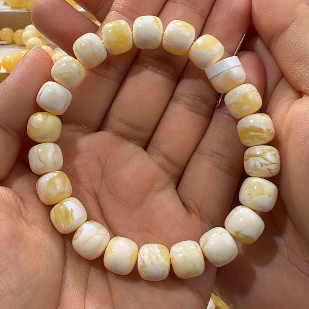琥珀裸石未镶嵌峰*了10mm金瓷白手串