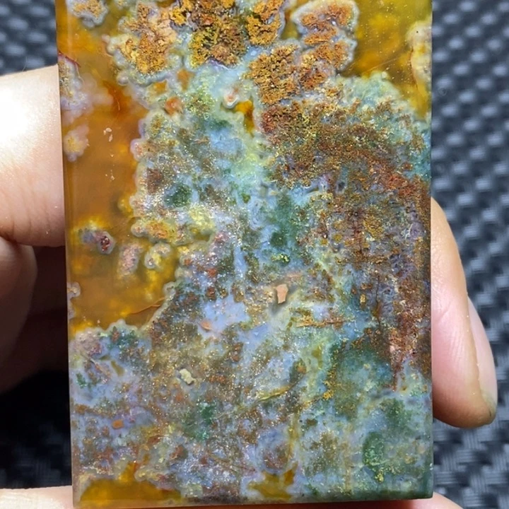 玛瑙/玉髓颈饰未镶嵌曾*