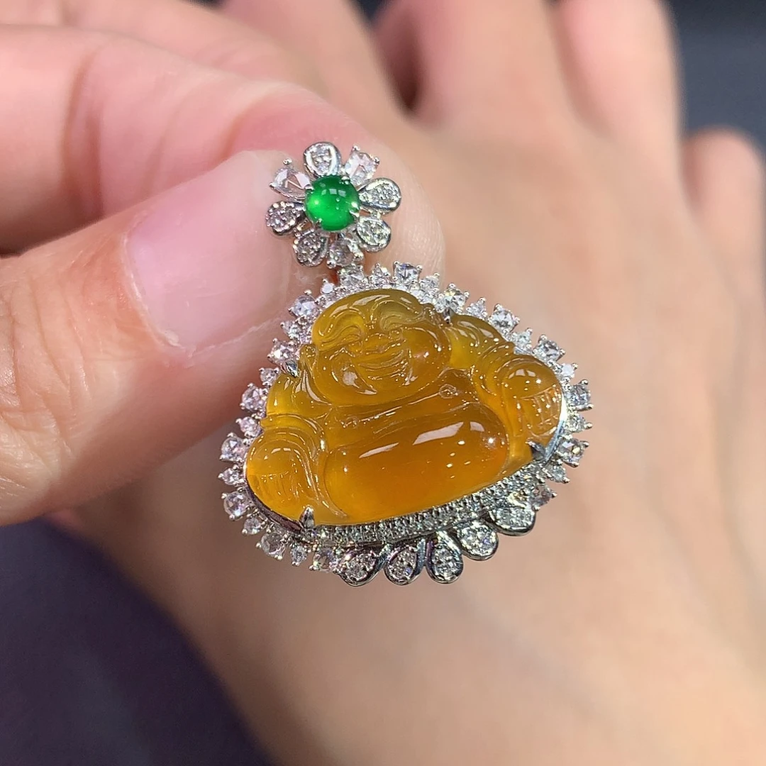 翡翠吊坠(赠链)18K金镶嵌