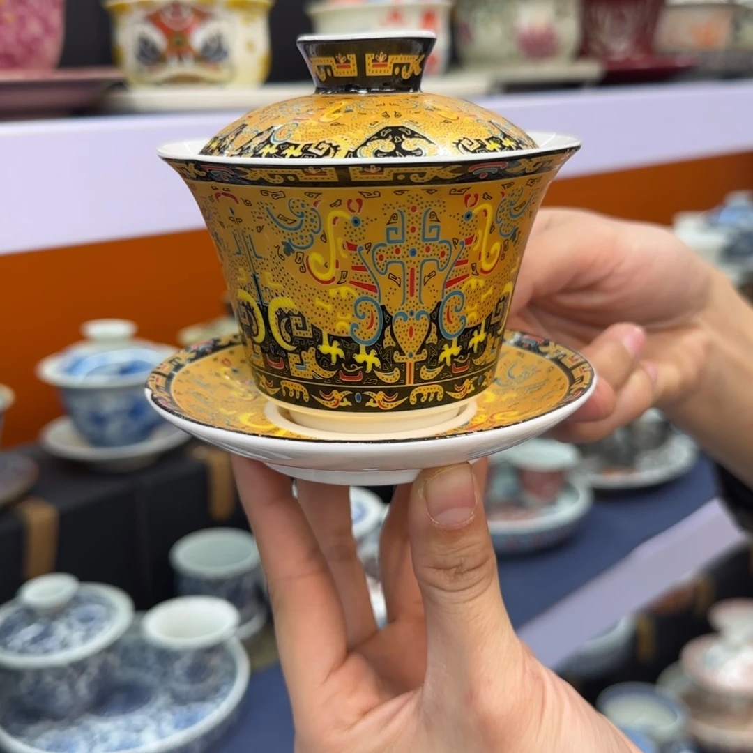 高温下的高温天气使