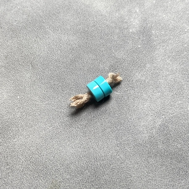 原矿绿松石隔片5.7mm