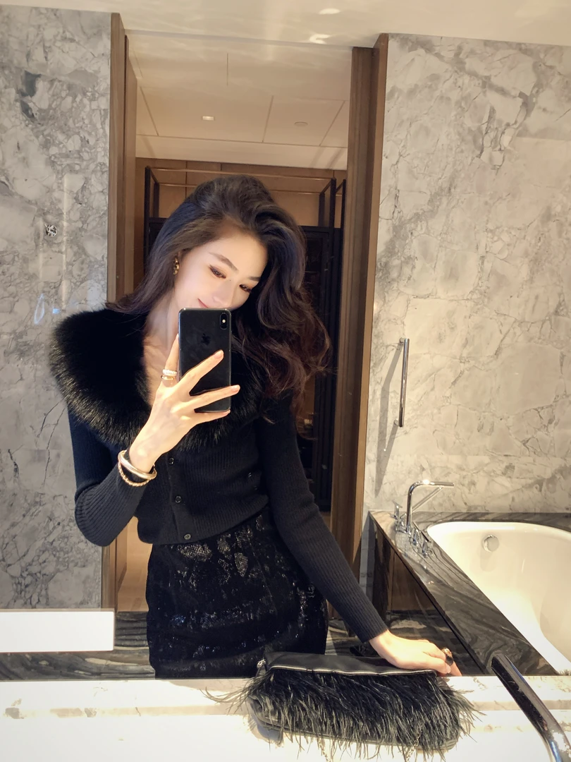 金南一重磅狐狸毛领阿拉善山羊绒针织开衫02411153
