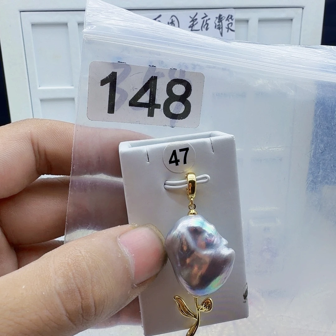 淡水珍珠颈饰合金