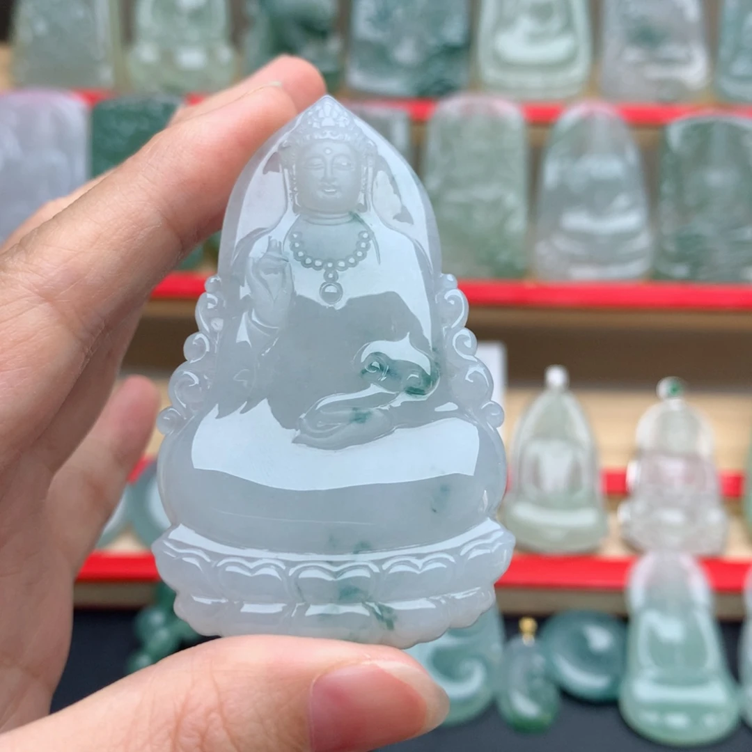 翡翠未镶嵌颈饰素衣