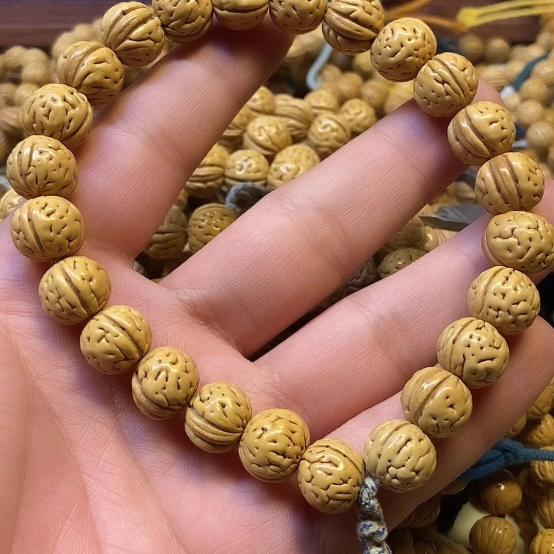 隐***名桃核吊坠55555555