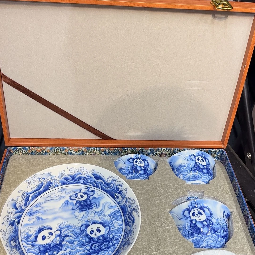 陶杯子景德镇陶瓷艺术展