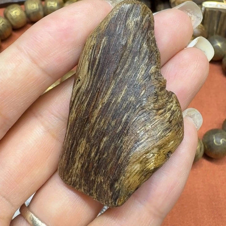 大叶紫檀（黑酸枝木类）