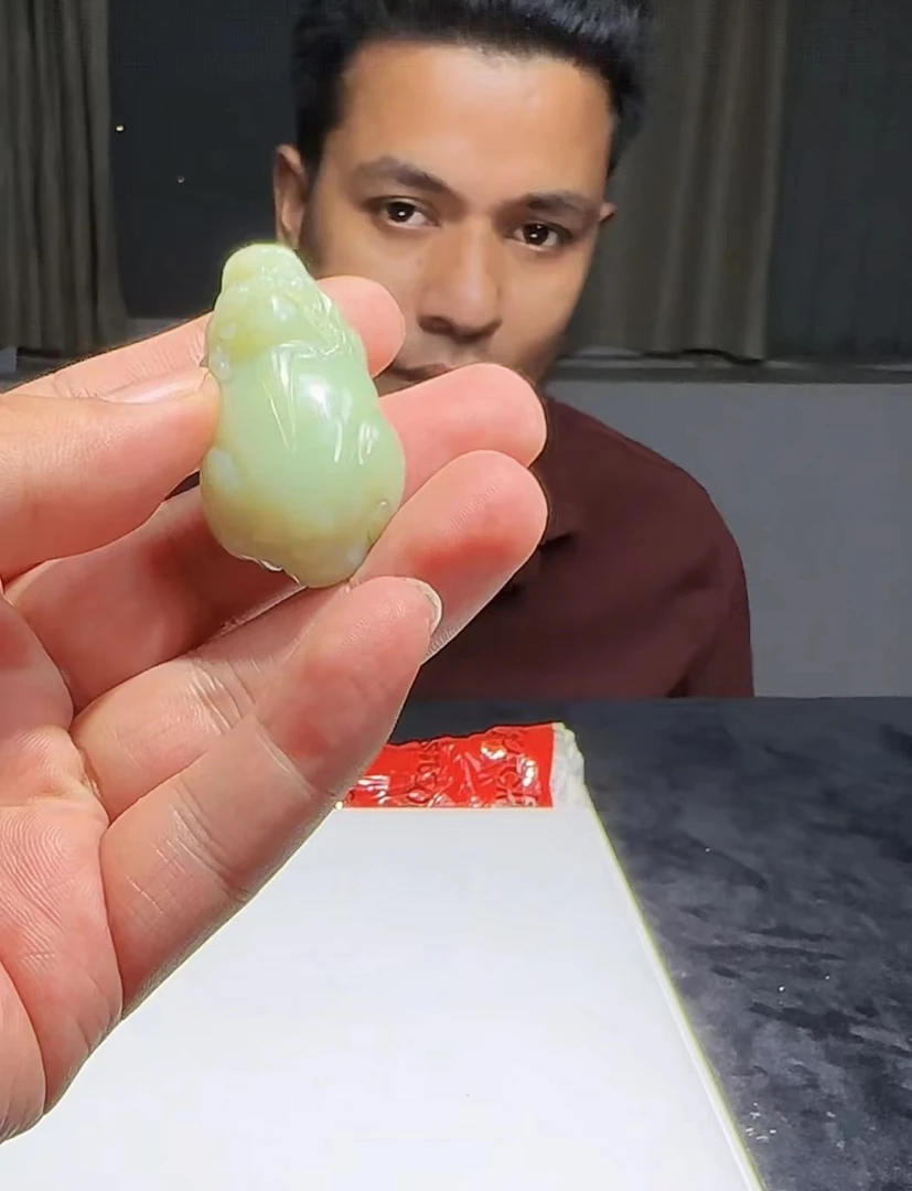 【胖】和田玉吊坠@k（配绳子）