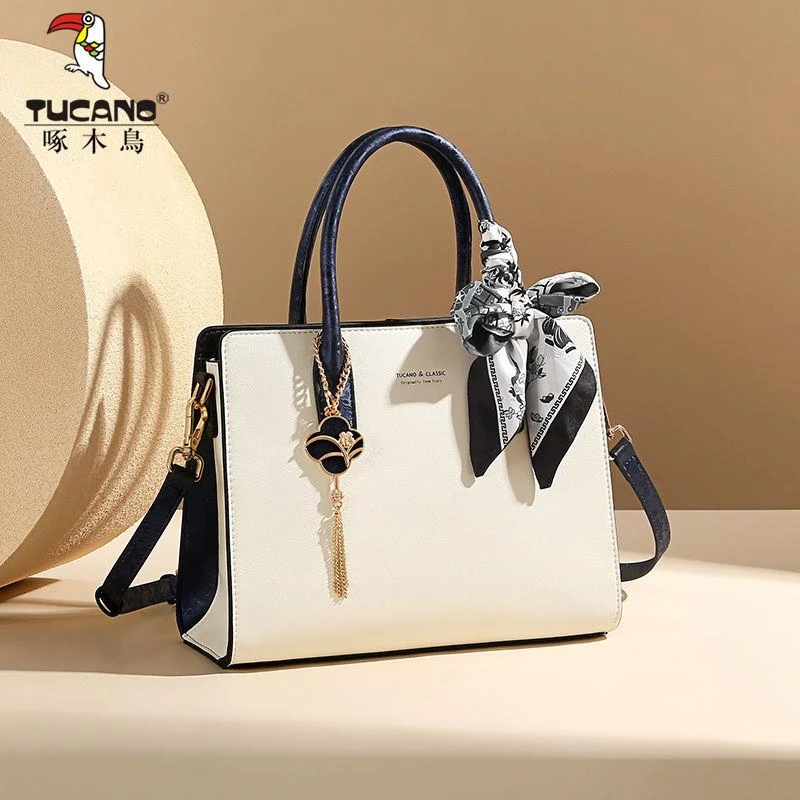 西藏新疆包邮【官方正品】啄木鸟真皮包包女士新夏款高级百搭生日