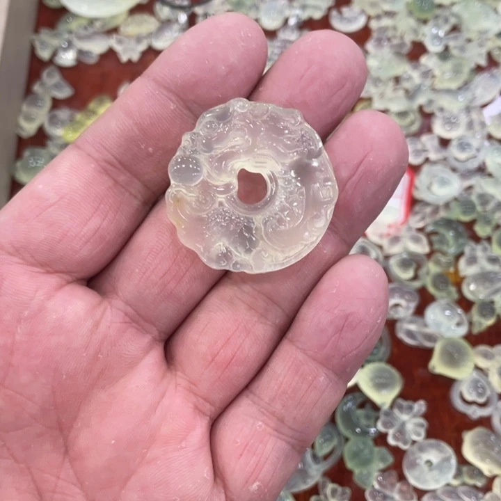 蛇纹石玉合金颈饰