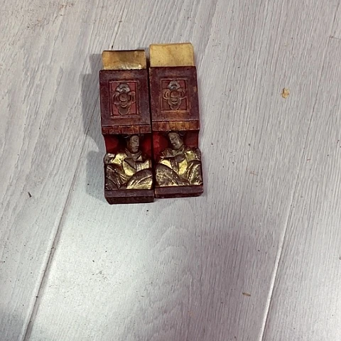 德**制一对情侣65元的价格