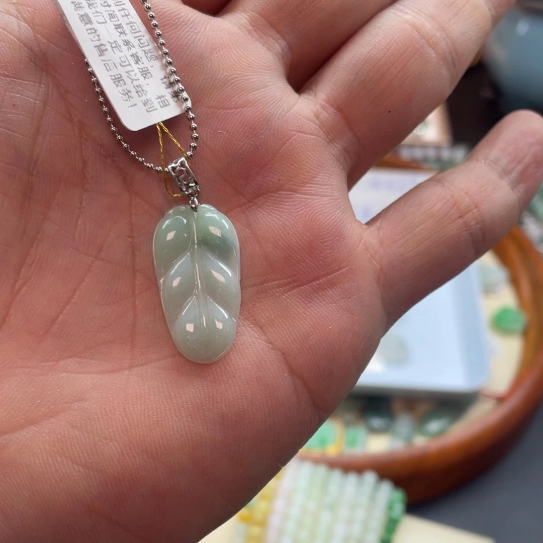 翡翠银S925镶嵌颈饰