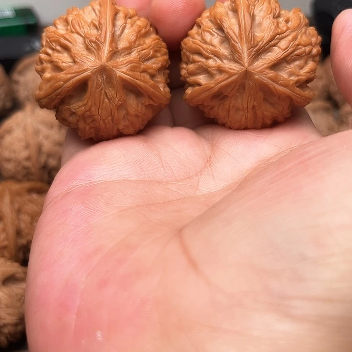 吊坠文玩核桃你们都在