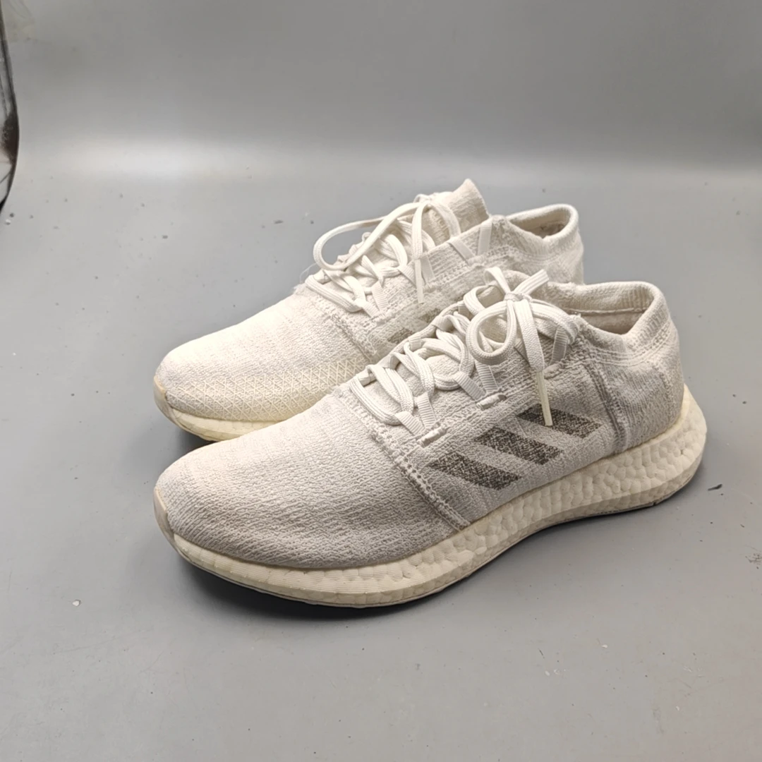 90新 MM6 42.5码/内长270 BoostGo 跑鞋 二手正品 白色