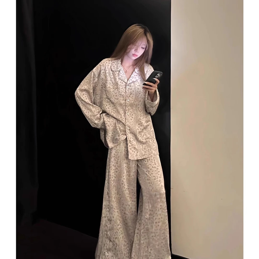 韩系高级感豹纹缎面冰雪丝睡衣女秋冬新款长袖长裤家居服两件套