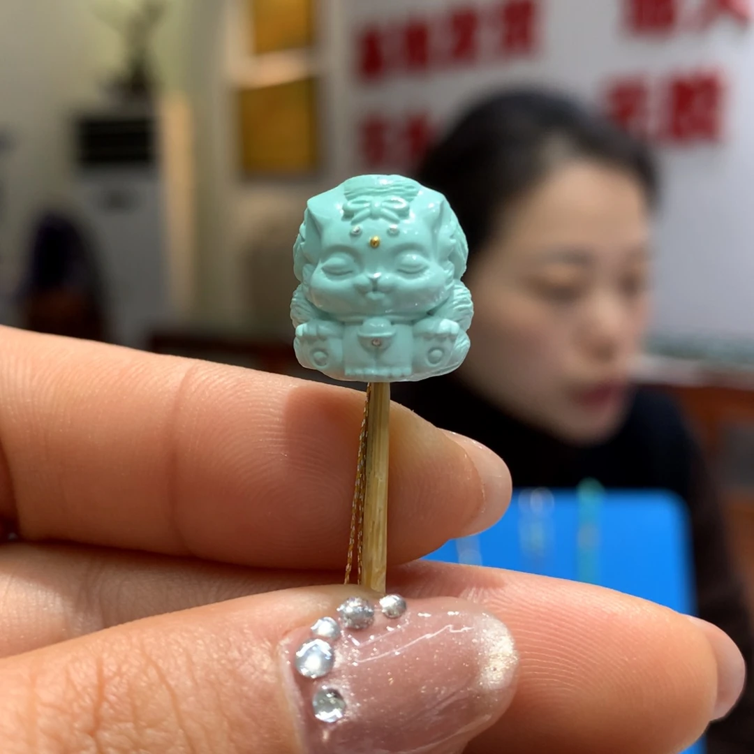 绿松石配饰未镶嵌