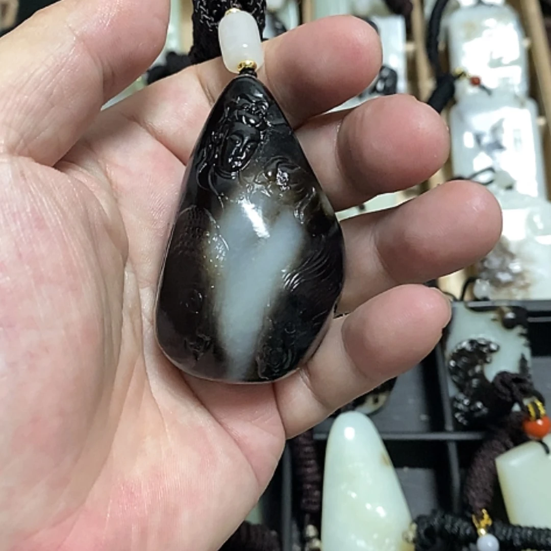 【闪购商品】和田玉未镶嵌颈饰今****子