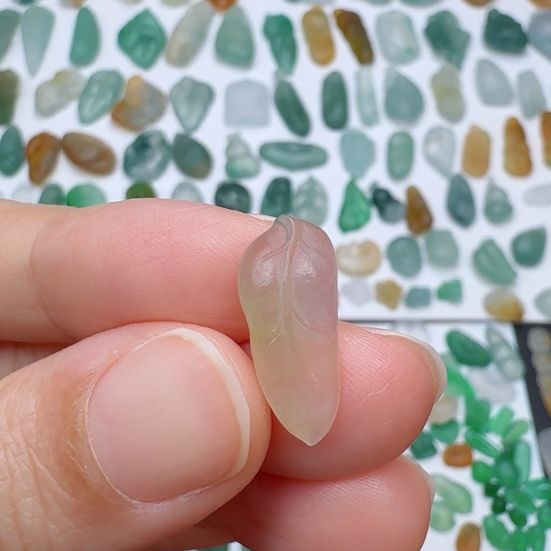 定制翡翠未镶嵌叶子