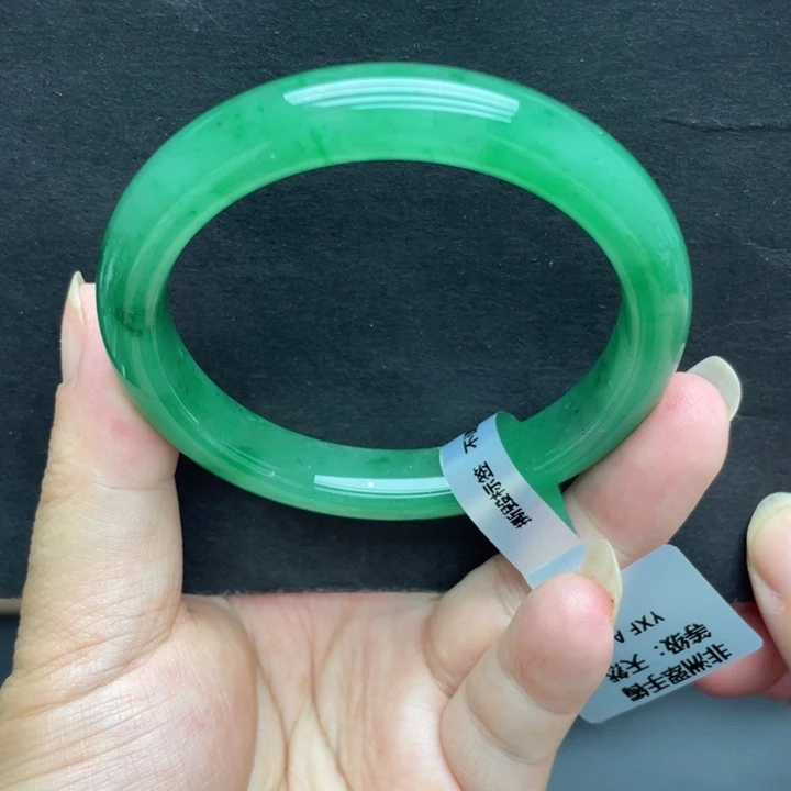 石英质玉未镶嵌手镯2-55/56