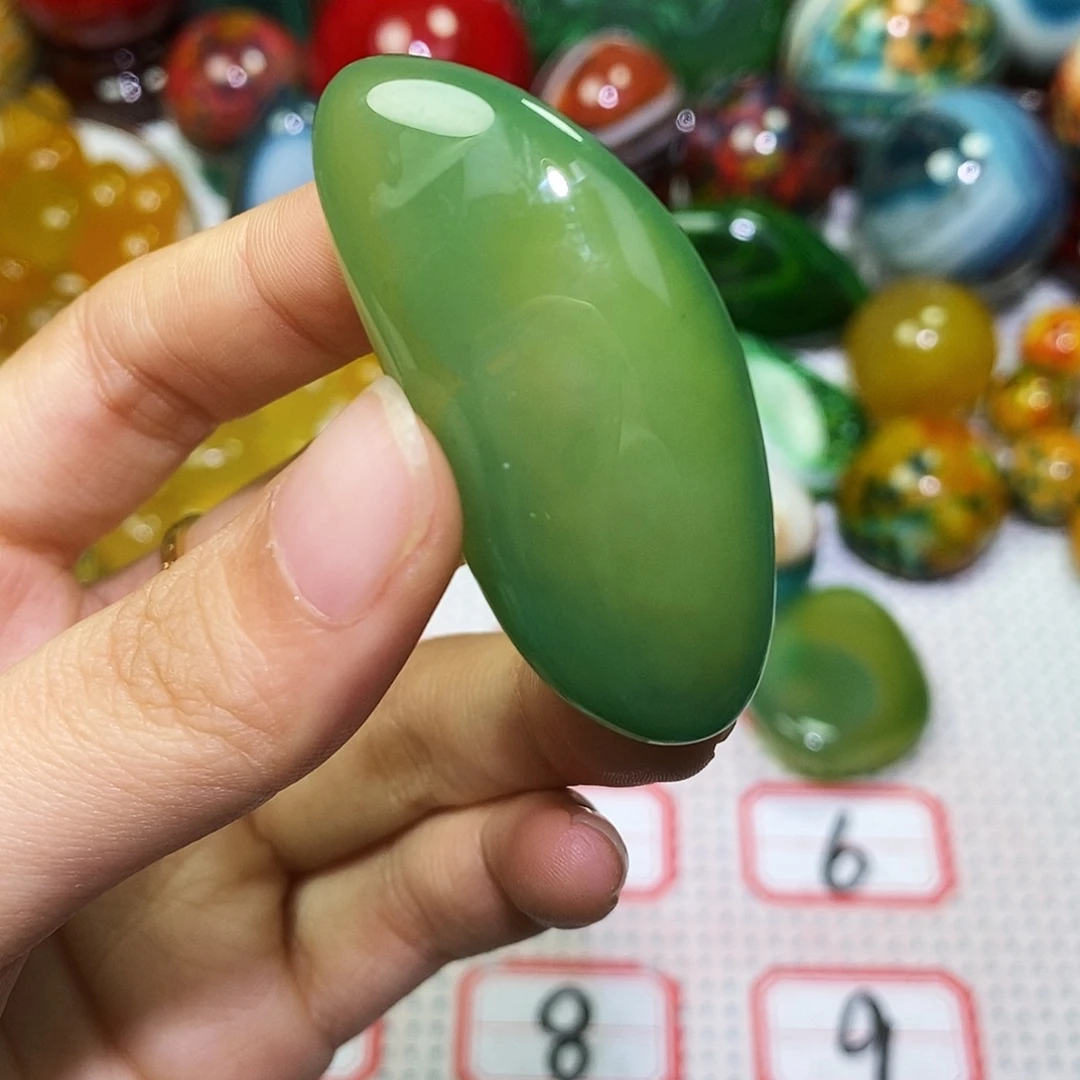 高***高玛瑙/玉髓未镶嵌珠宝奇石