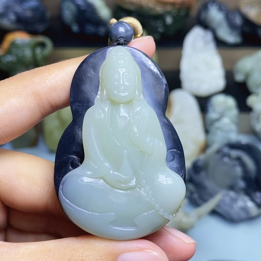 【闪购商品】颈饰未镶嵌和田玉逍***风