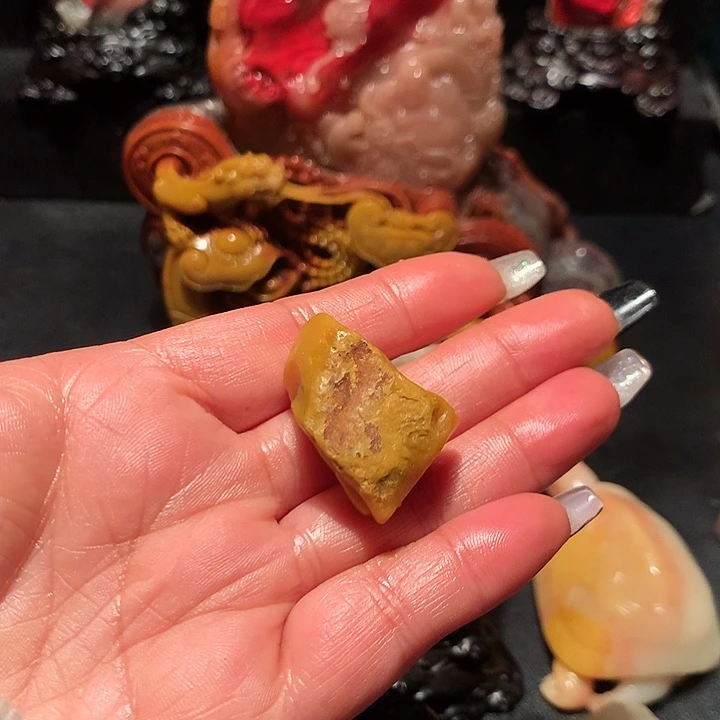 昌化石松**年大师作品漂亮的