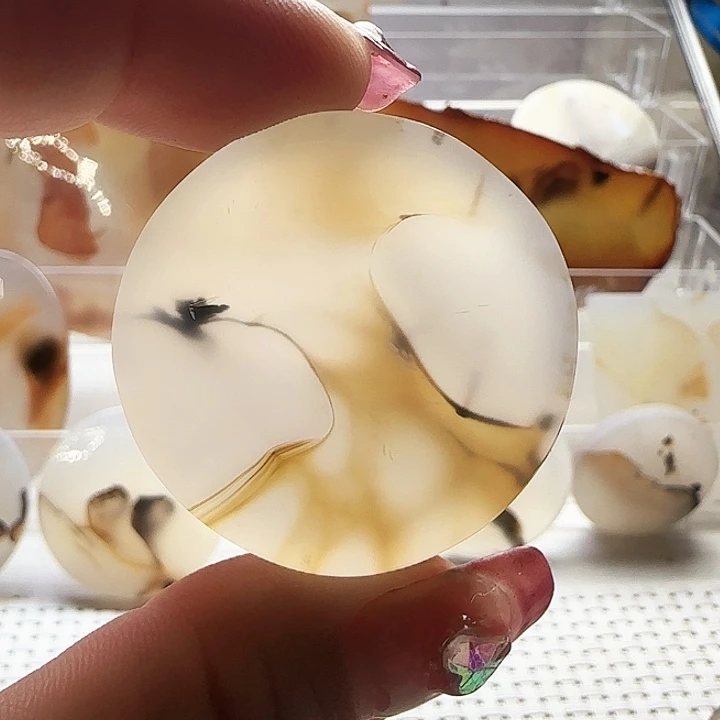 未镶嵌玛瑙/玉髓珠宝奇石