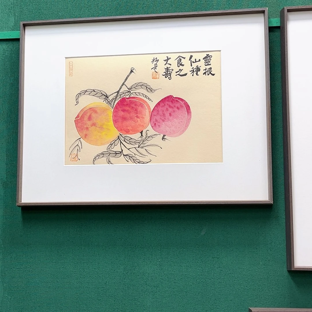 国画董亮带框精装裱