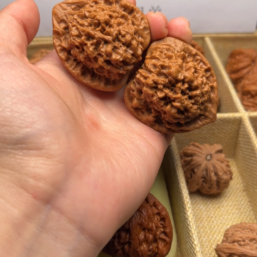 文玩核桃吊坠43官帽