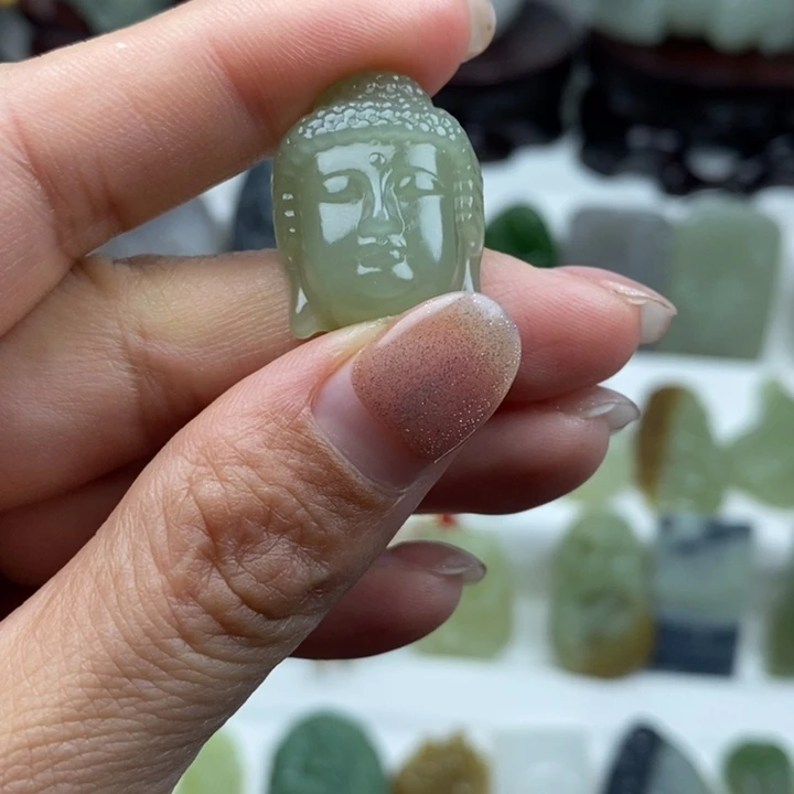 和田玉未镶嵌颈饰14