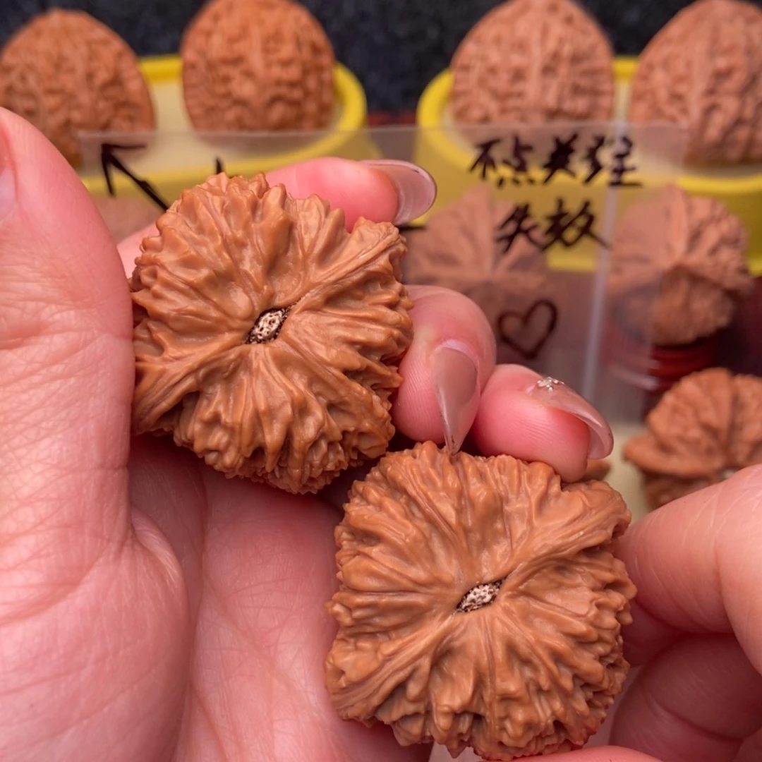 把件文玩核桃有*丶44红皮 南疆石