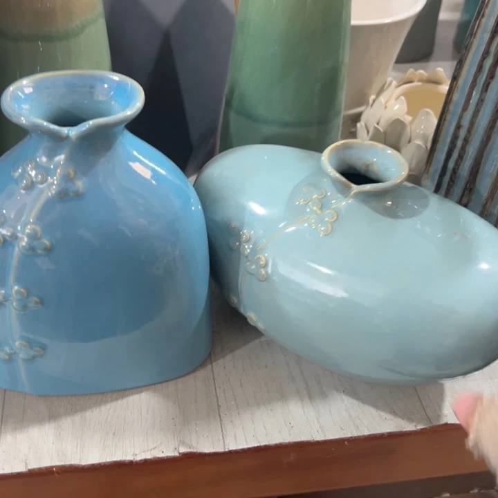 爱***e陶瓷花瓶摆件外贸出口（微瑕）两只