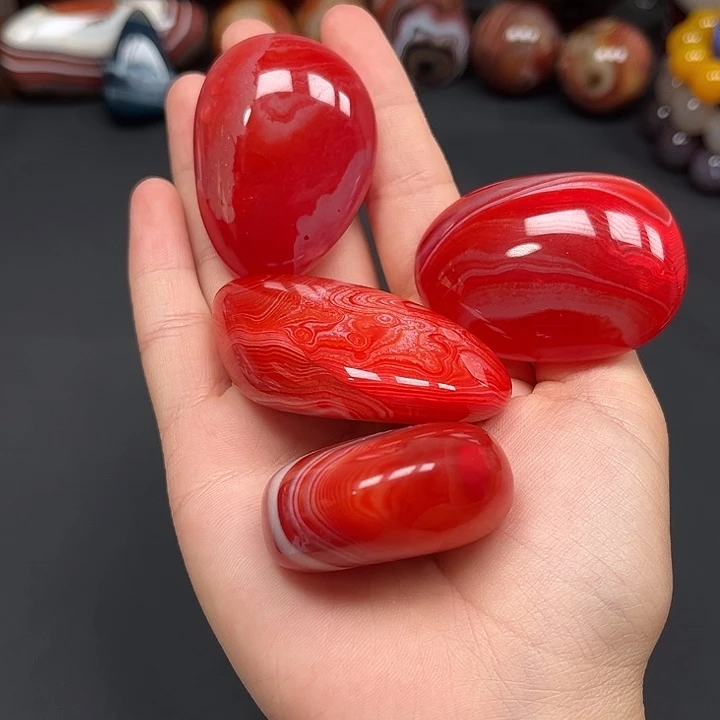 春***6未镶嵌玛瑙/玉髓珠宝奇石