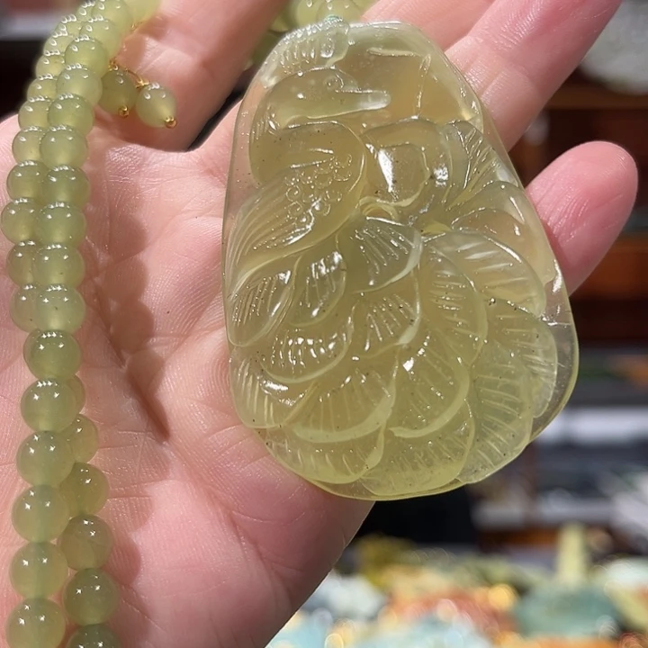 未镶嵌岫玉毛衣链