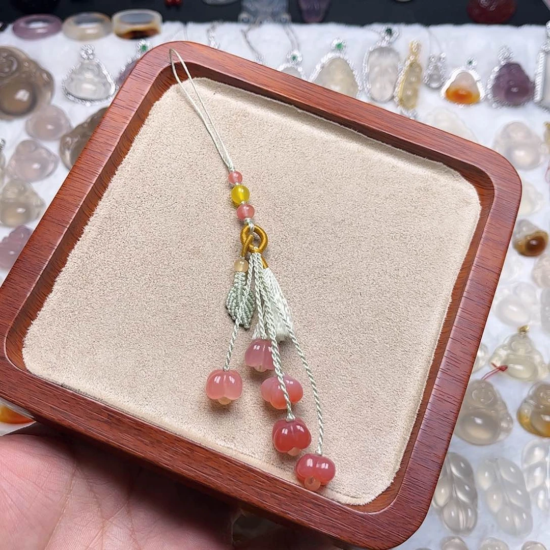 玛瑙/玉髓颈饰未镶嵌