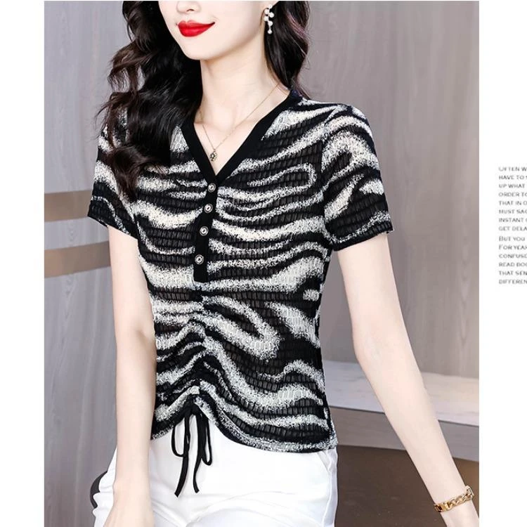 法式冰丝短袖T恤女夏装设计感斑马纹显瘦收腰气质小衫洋气V领上衣