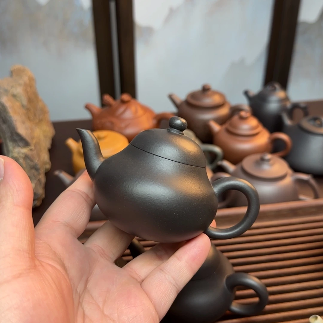 紫砂茶壶特练紫泥焐灰嘉道梨形 壶身杂质