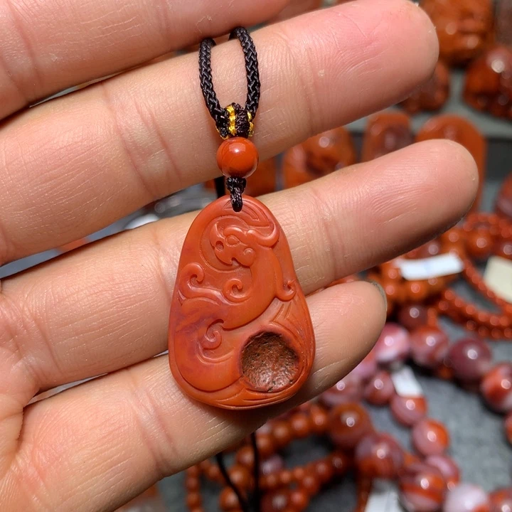 南红玛瑙吊坠(不含链)未镶嵌