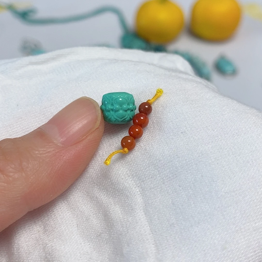 南红玛瑙未镶嵌珠宝奇石