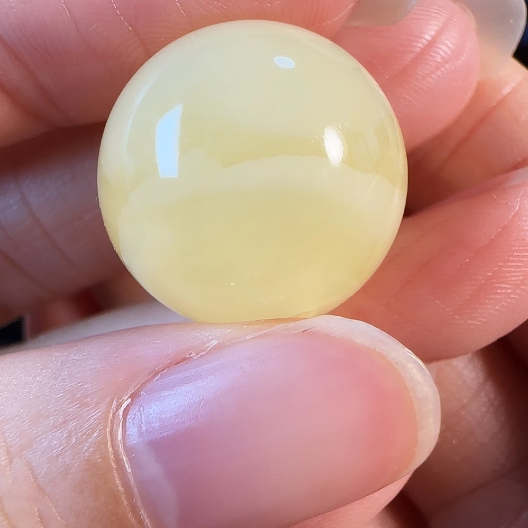 蜜蜡未镶嵌裸石18.2mm荔枝白溶洞圆珠